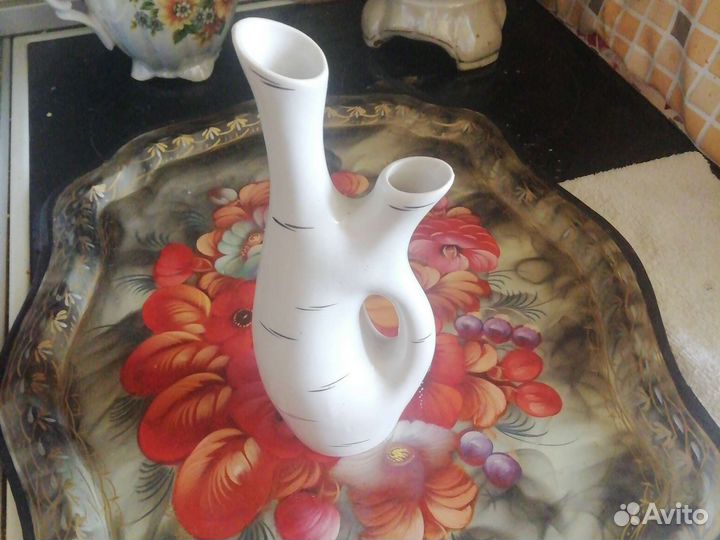 Редкая ваза.-кувшин