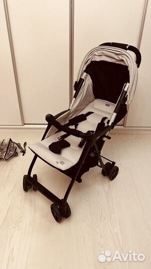Коляска прогулочная chicco ohlala