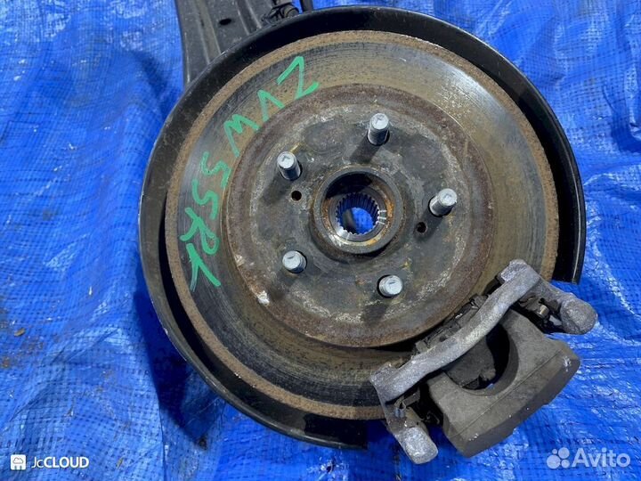 Тормозной диск на toyota prius ZVW55 2zrfxe