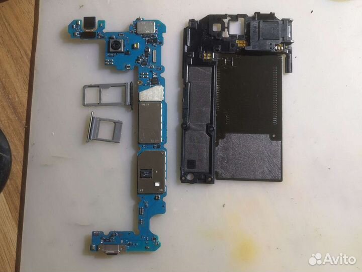 Samsung Galaxy A7 (2017) A720F №521