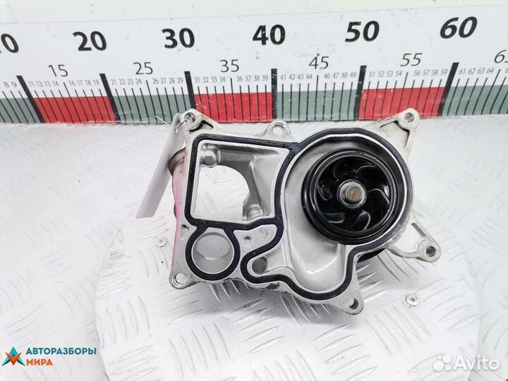 Помпа BMW 5 F07/F10/F11 2011 11518516205