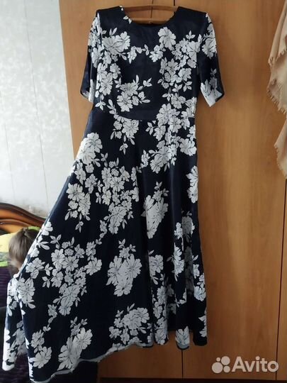 Платье 52 размера в пол