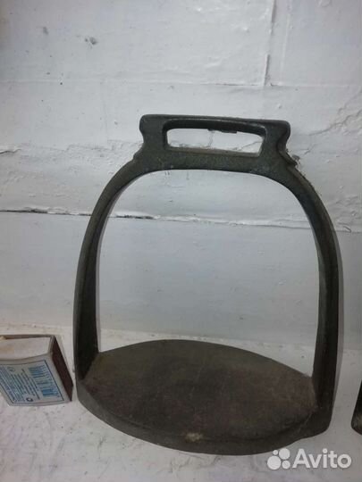 Стремена бронза