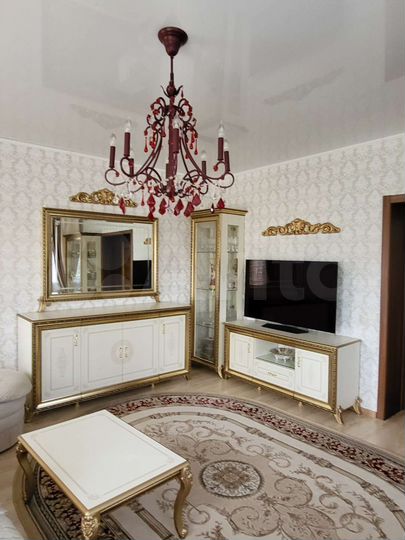 3-к. квартира, 87 м², 2/4 эт.