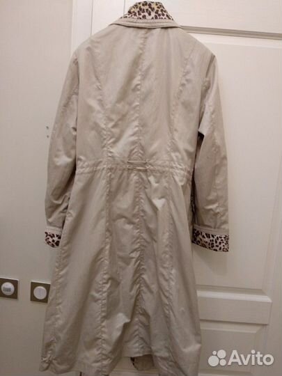Плащ бежевый