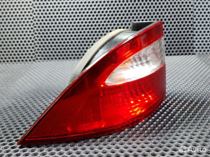 Фонарь задний левый Иран Кходро Саманд