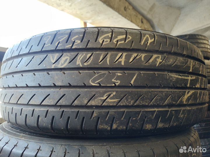 Yokohama BluEarth E51 225/60 R18