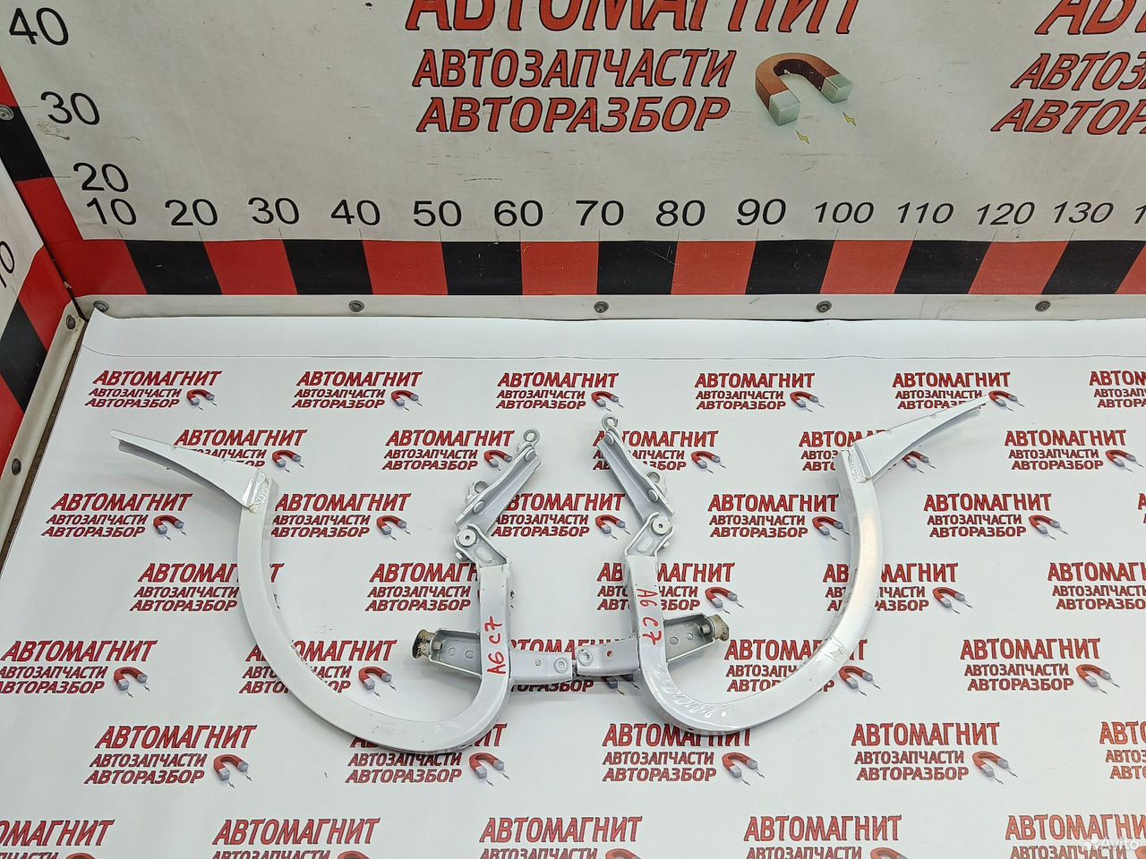 Петля крышки багажника Ауди A6 C7
