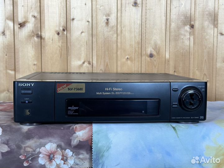 Видеомагнитофон Sony SLV-736EE