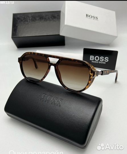 Солнцезащитные очки женские брендовые