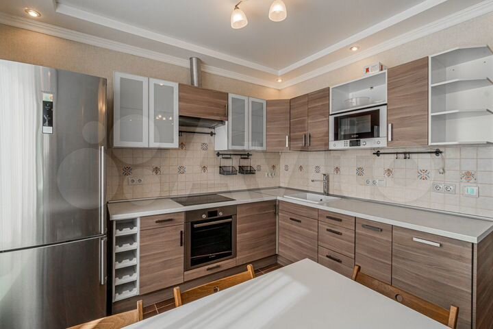 2-к. квартира, 55,5 м², 8/14 эт.