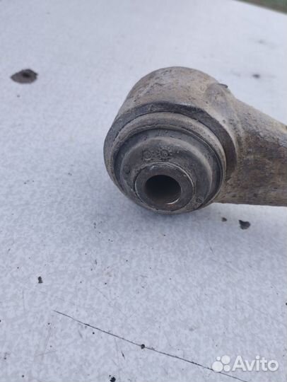 Рычаг передний правый vоlvo 760 вольво 760 740 940