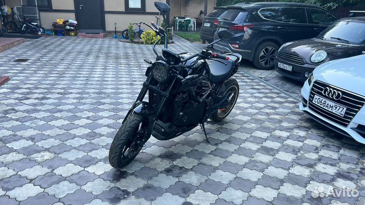 Электромотоцикл Ducati
