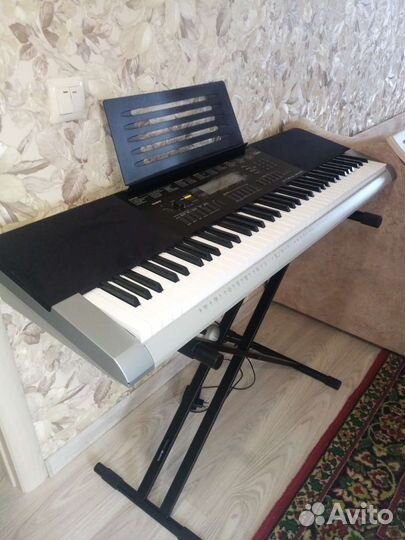 Синтезатор casio