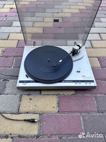 Электропроигрыватель Ария-102-стерео