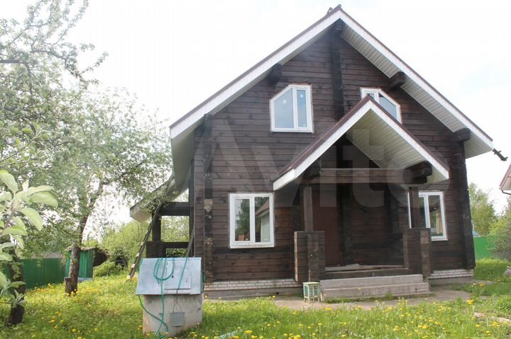 Дом 167 м² на участке 16,8 сот.