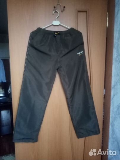 Спортивные штаны