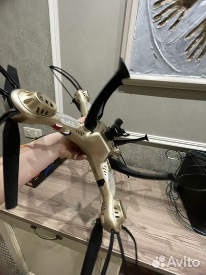 Квадрокоптер