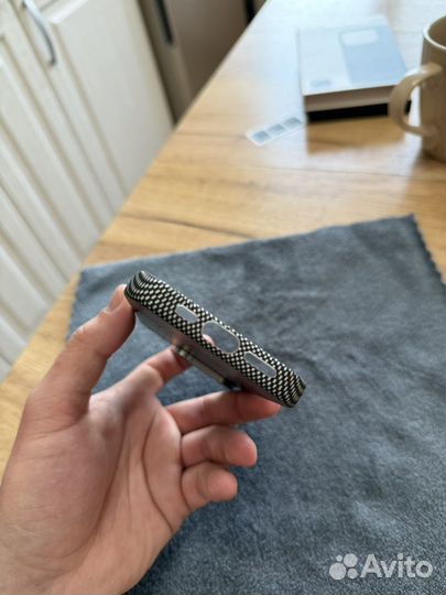Чехол iPhone 16 Pro