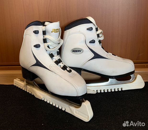 Фигурные коньки Roces