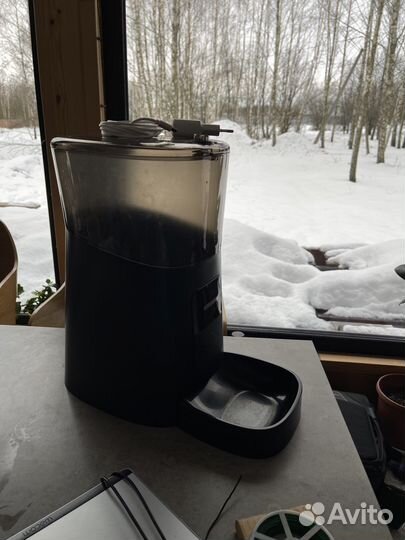 Wifi кормушка для кошек и собак. Электро кормушка