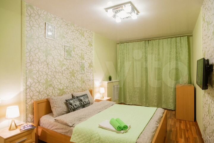 2-к. квартира, 52 м², 1/9 эт.