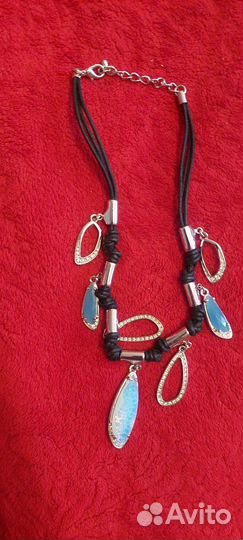 Бусы из натуральных камней