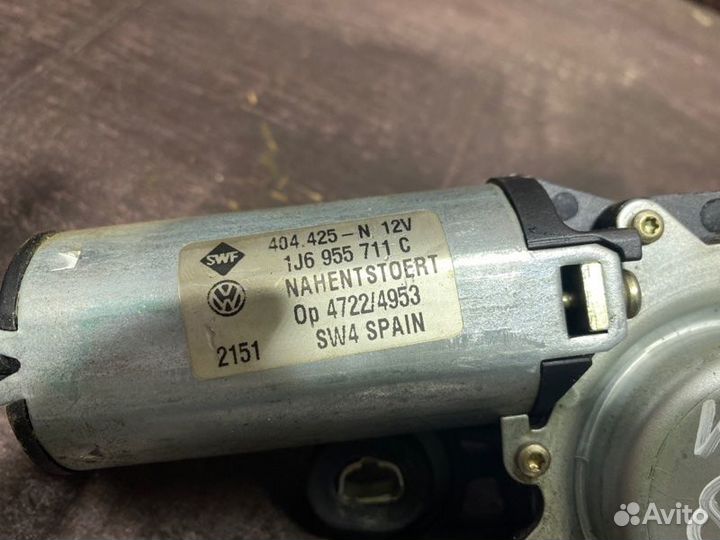 Моторчик стеклоочистителя задний Skoda Fabia 6Y2