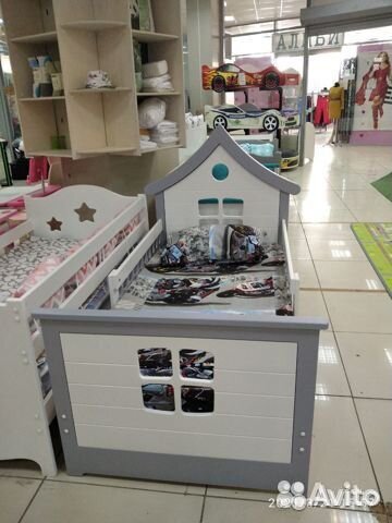 Детская кровать из массива