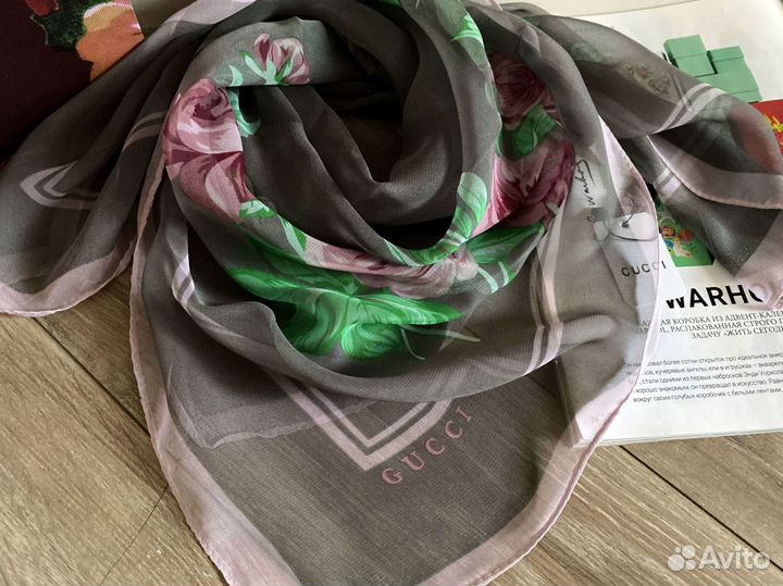 Платок Гуччи