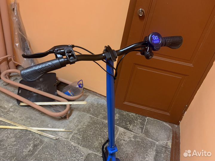 Электрический самокат iconBIT Trident 127 PRO