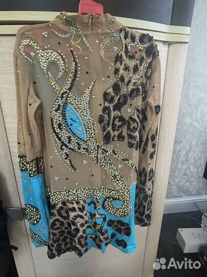 Костюм для фигурного катания