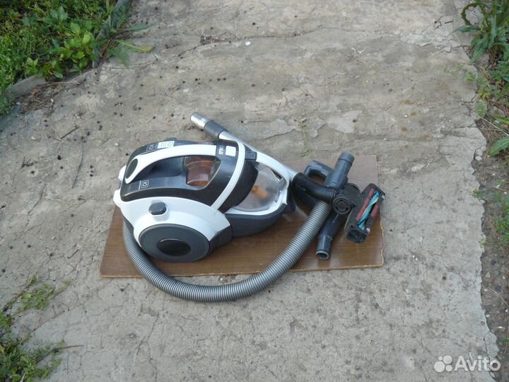 Пылесос LG компрессор