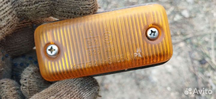 Повторитель поворота Mazda 626 GD /Capella