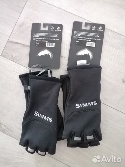 Перчатки Simms Freestone Half Finger mitt, S