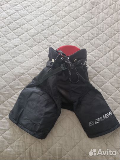 Форма хоккейная на ребёнка 6-7 лет коньки