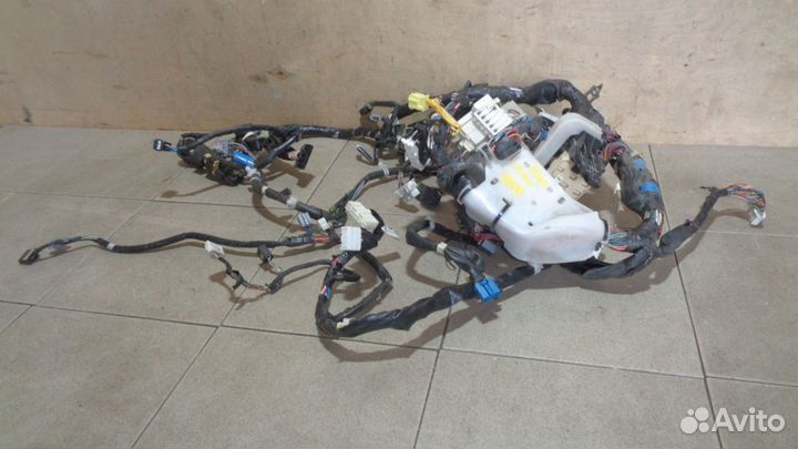 Проводка (коса) Toyota Hiace 5 (H200)