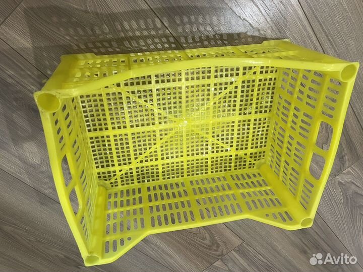 Ящик пластиковый