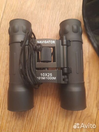 Бинокль Navigator 10x25