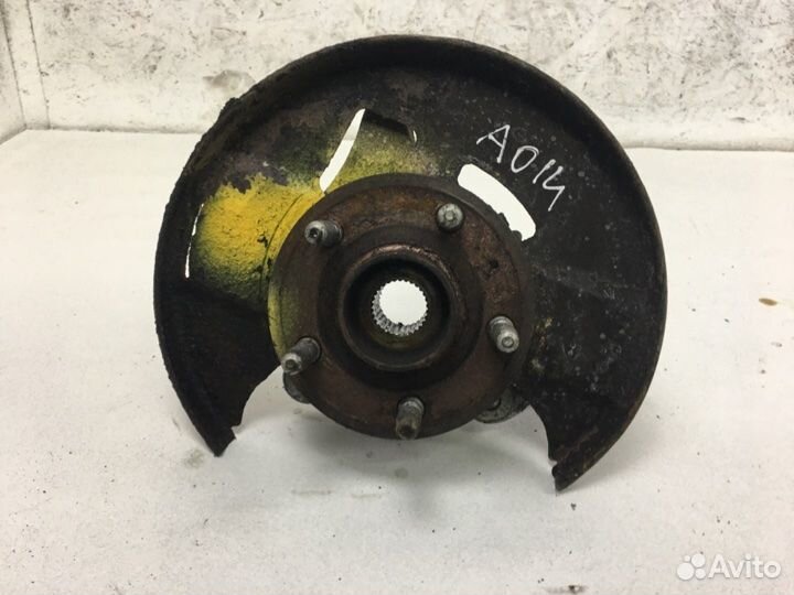 Ступица (Кулак поворотный ) передняя правая Opel