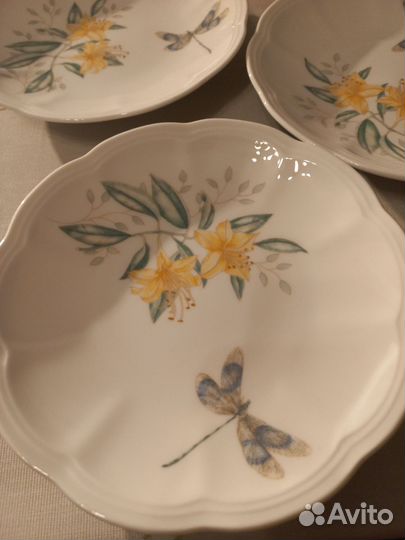 Тарелки Lenox