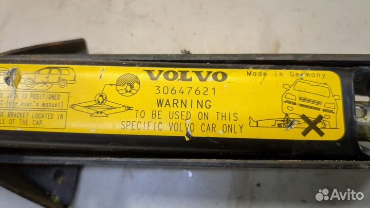 Домкрат Volvo XC90, 2004