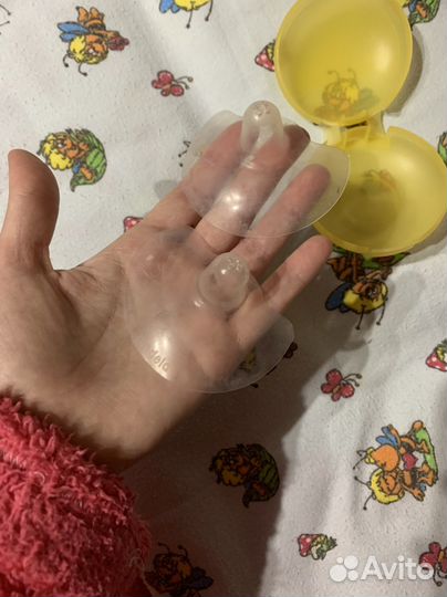 Накладки на грудь medela