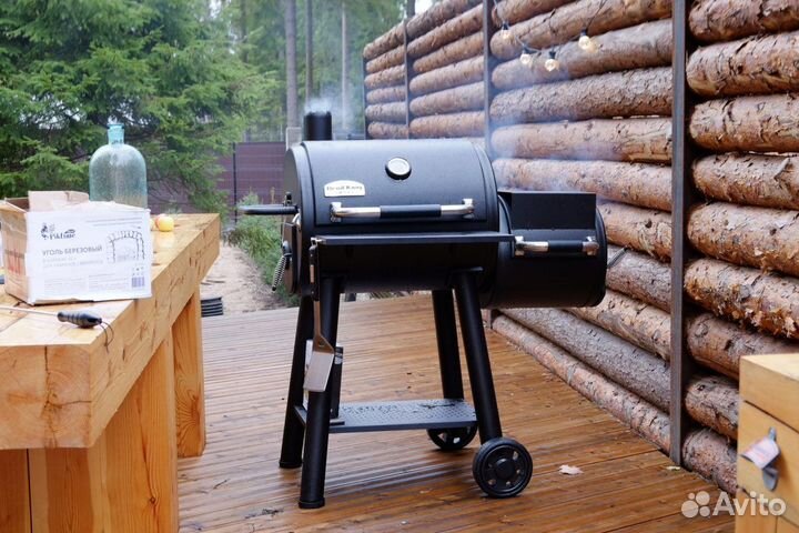 Угольный гриль коптильня Broil King regal offset 400