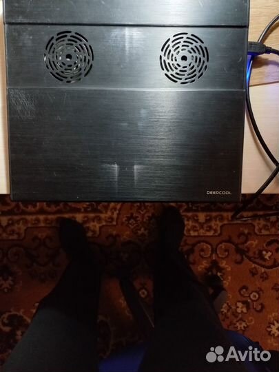 Охлаждающая подставка для ноутбука