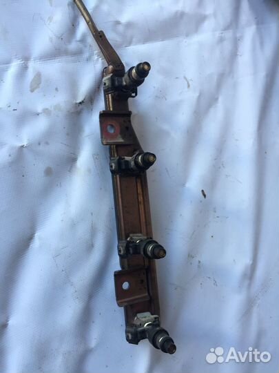 Топливная рампа Nissan QG15/ QG16