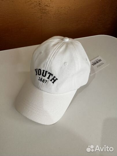 Бейсболка новая