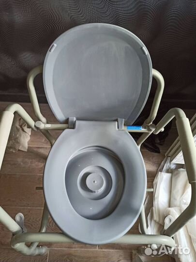 Кресло туалет