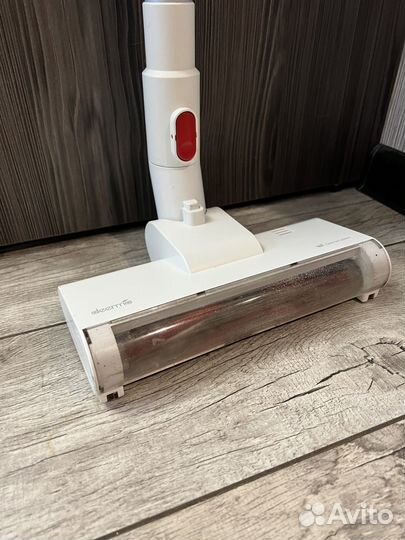 Вертикальный пылесос deerma