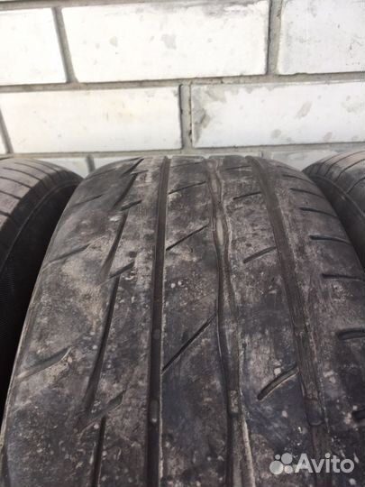 Bridgestone Potenza RE003 Adrenalin 215/60 R16